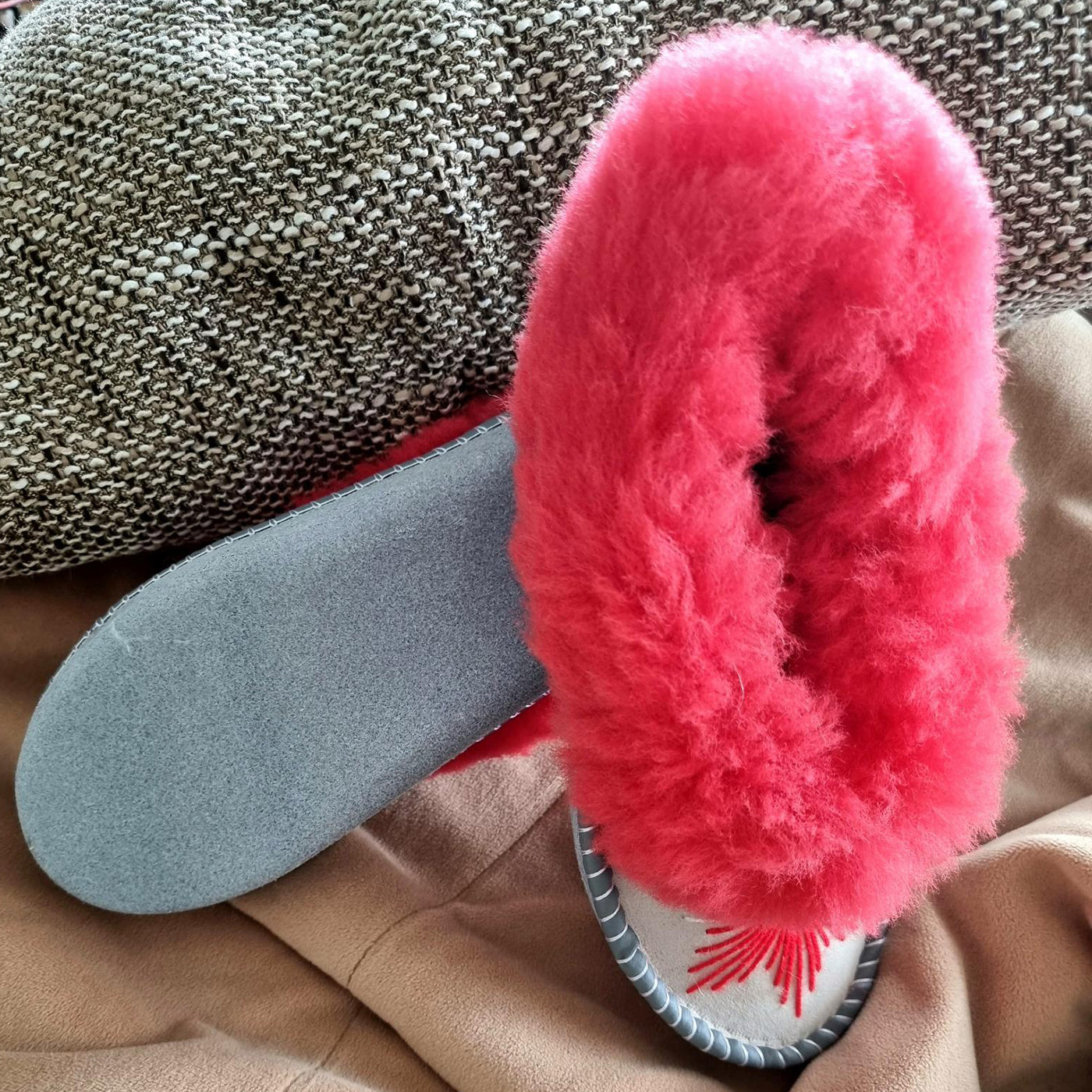 Warm moccasin slippers with cosy sheep's wool ALUNA